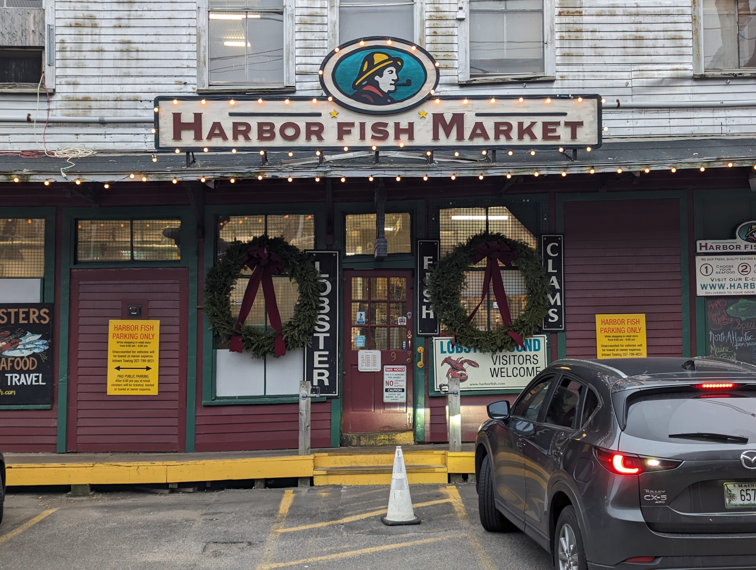 Harbor Fish Market