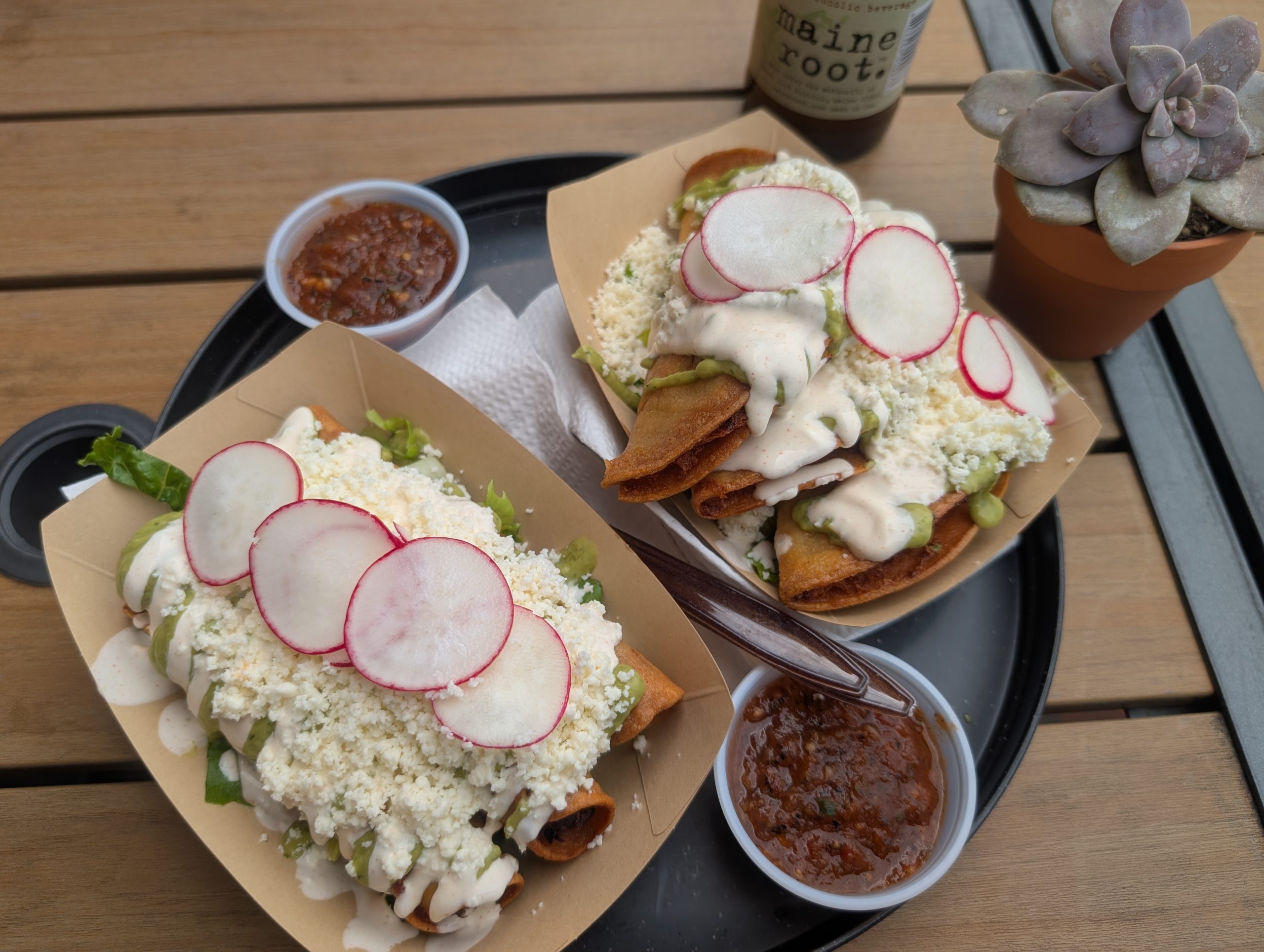 Cantina Calafia (Taco window)